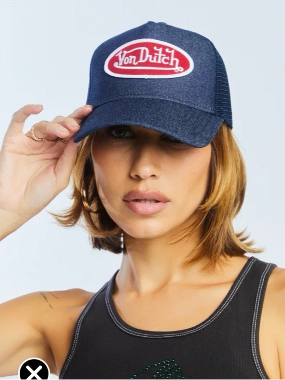 Von Dutch Navy Cap with Red Logo Patch
#retro
#vondutch